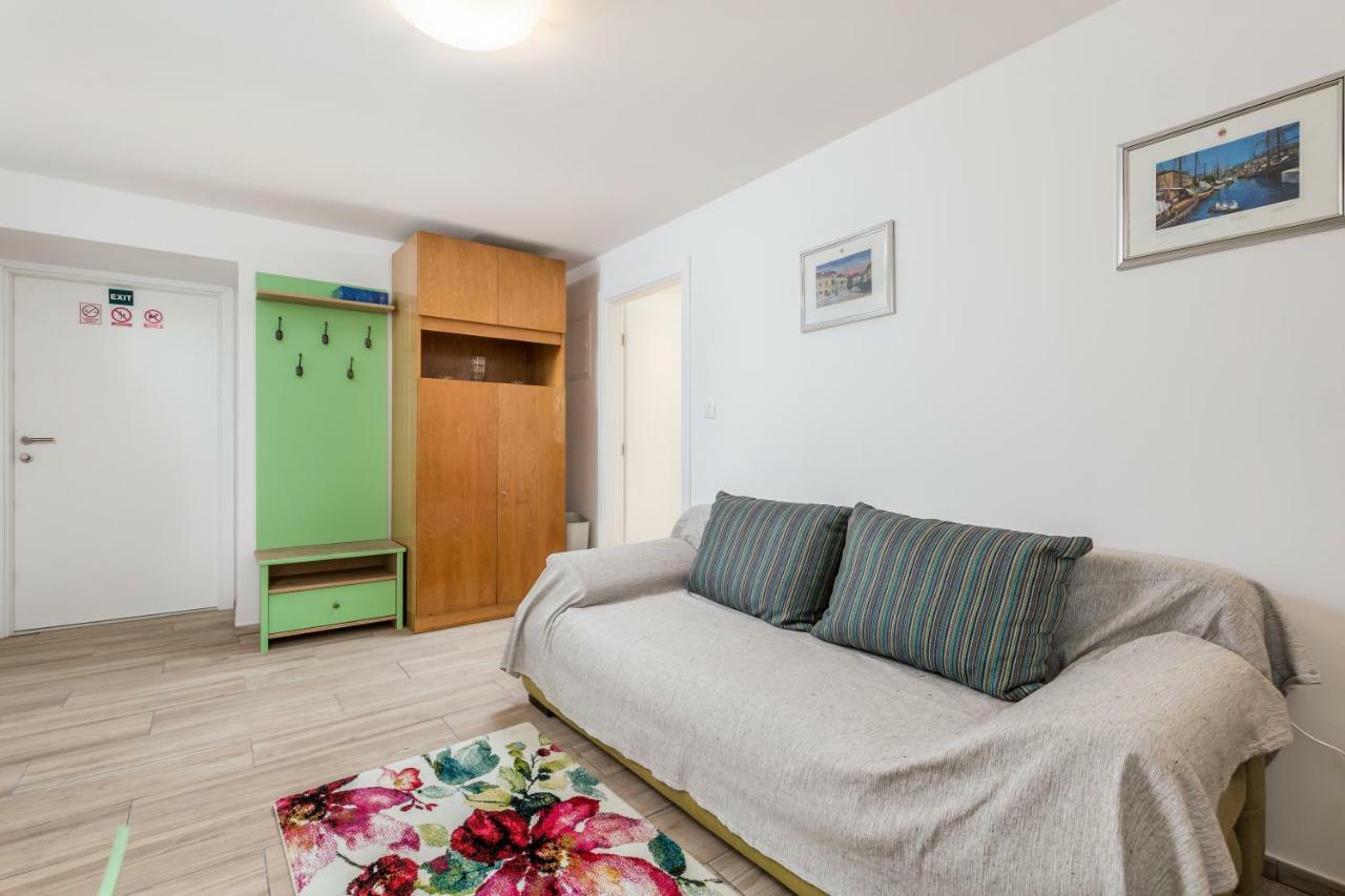 Adeona Apartments Rijeka Bagian luar foto