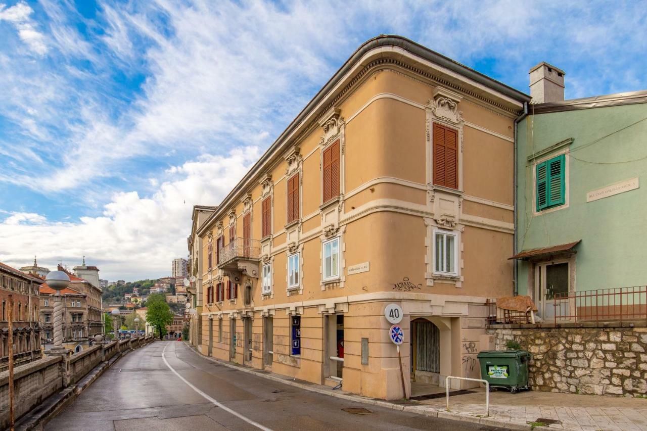 Adeona Apartments Rijeka Bagian luar foto