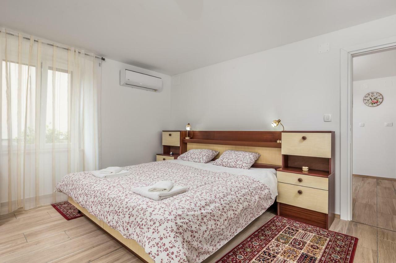 Adeona Apartments Rijeka Bagian luar foto