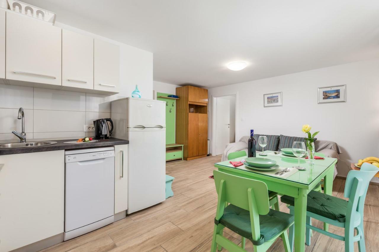 Adeona Apartments Rijeka Bagian luar foto