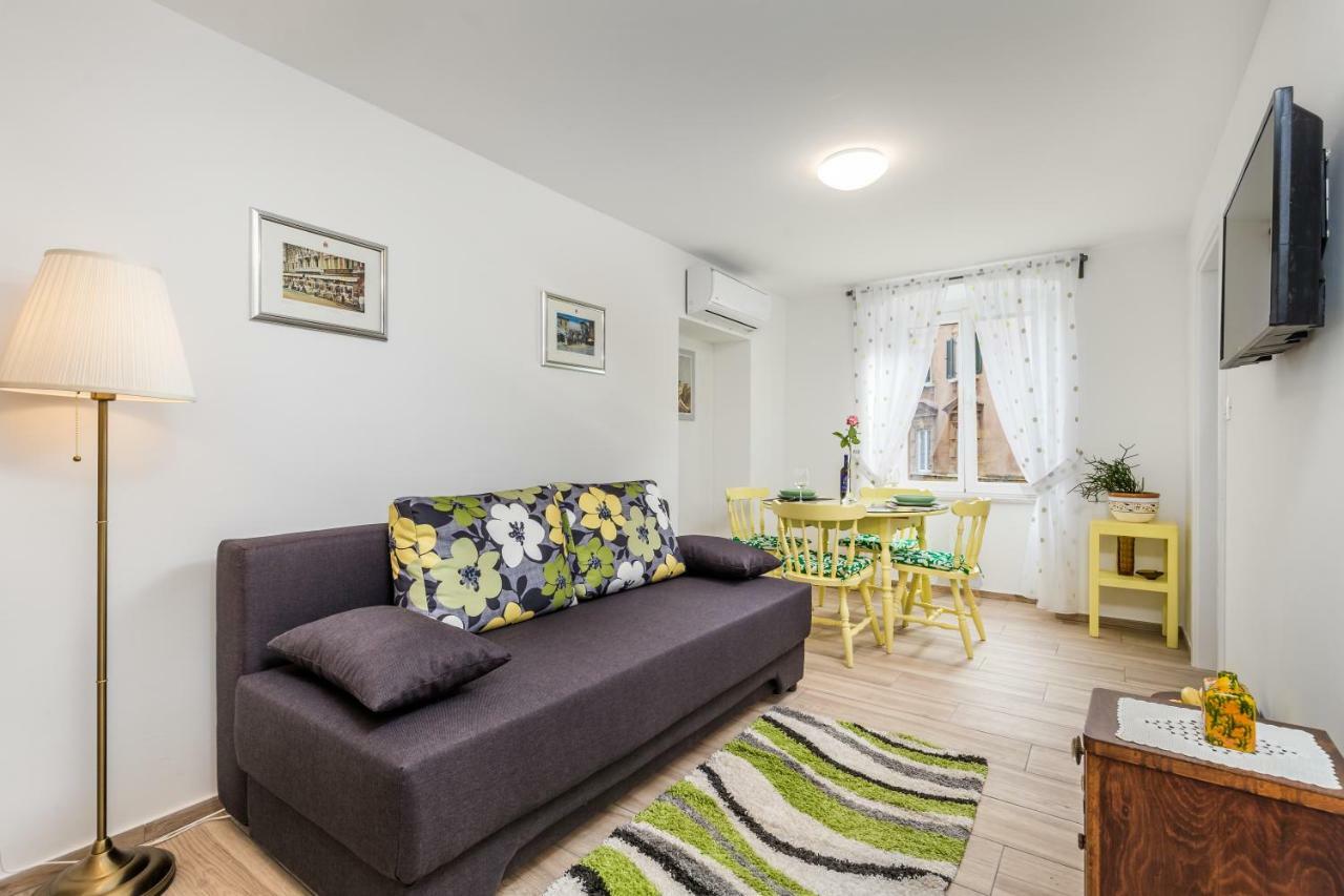 Adeona Apartments Rijeka Bagian luar foto